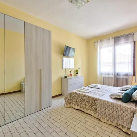 Venice Miramare 2 דירה Zelo