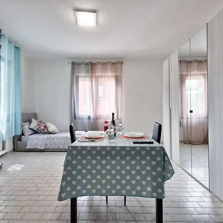 דירה Venice Miramare 2 *